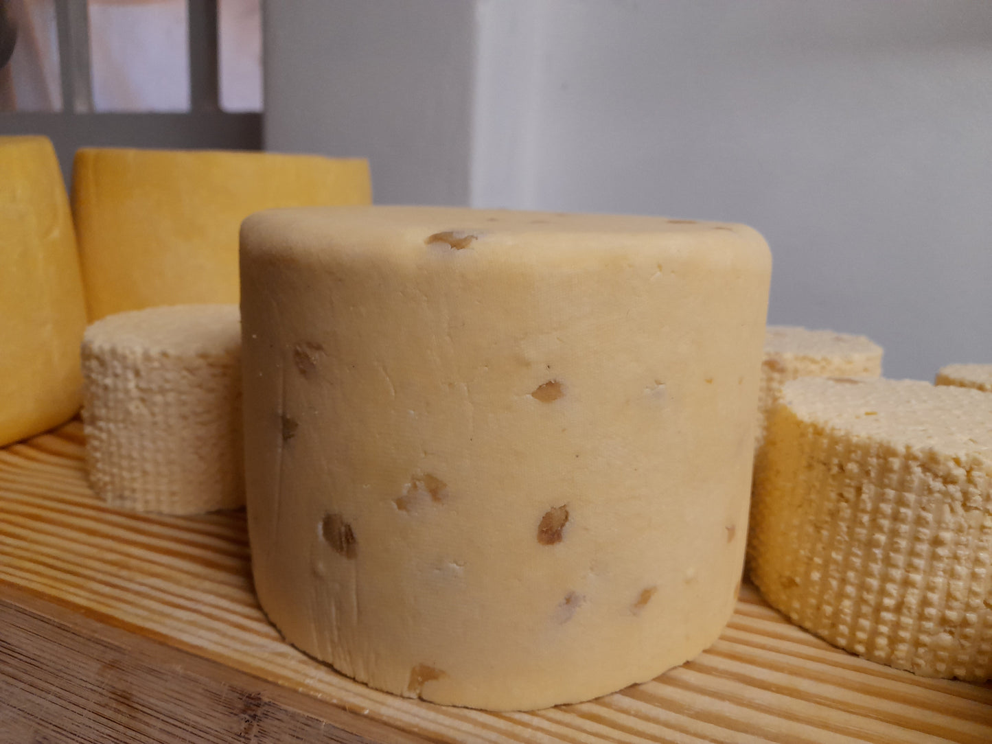 GINGERTWIST Cheddar (fresh & raw)