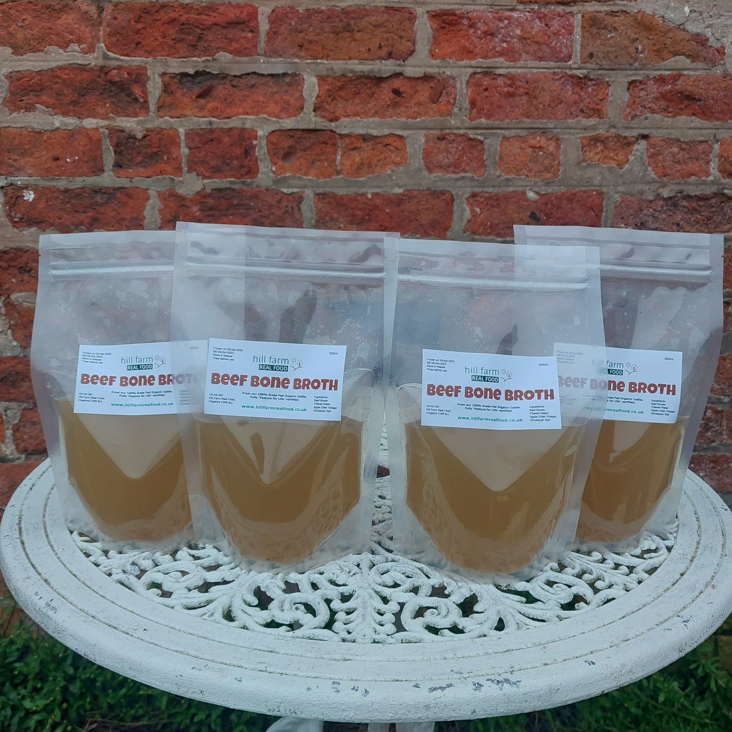 Hill Farm BEEF BONE BROTH 600ml x 4 pouch bundle (INCLUDES COURIER DELIVERY)
