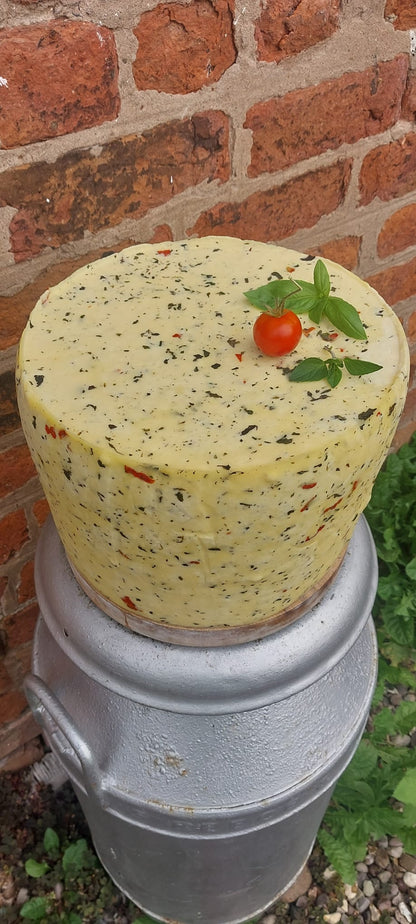 Raw Fresh Cheddar - Hill Farm  'EXQUISITO'
